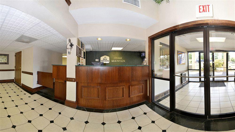 Quality Inn & Suites Atlanta סטון מאונטיין מראה חיצוני תמונה