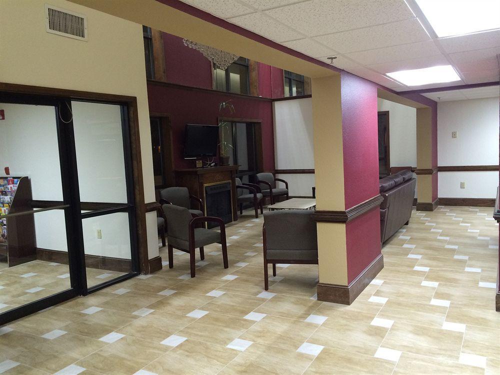 Quality Inn & Suites Atlanta סטון מאונטיין מראה חיצוני תמונה